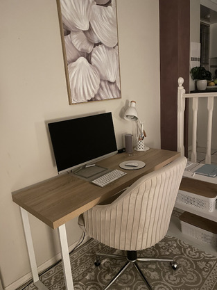 review image 0