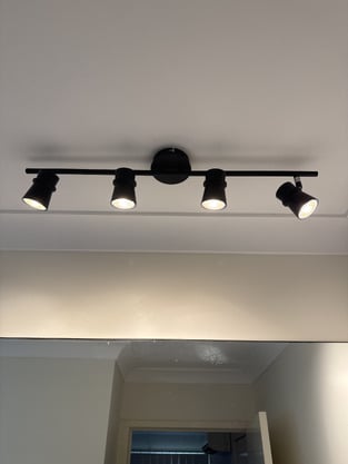 review image 0