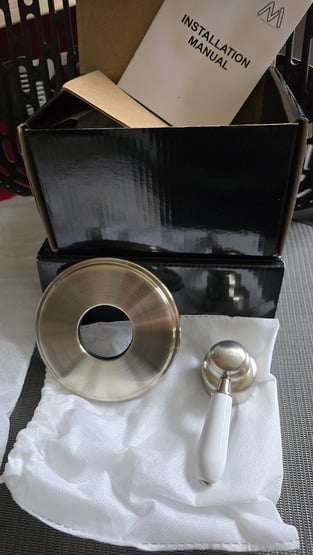 review image 0