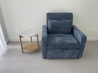 review image 0