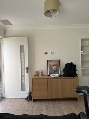 review image 0