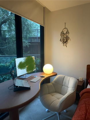 review image 0