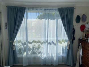 review image 0