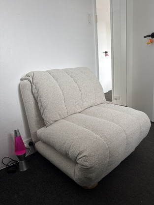review image 0