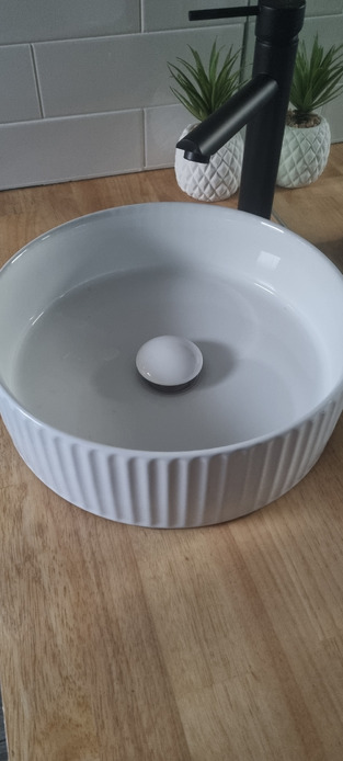 review image 0