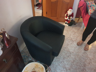 review image 0