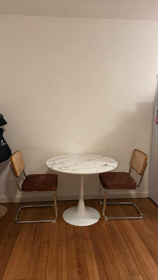 review image 0
