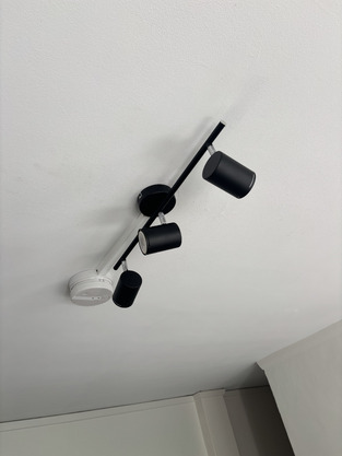 review image 0