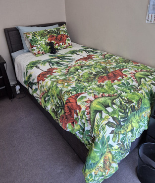 review image 0