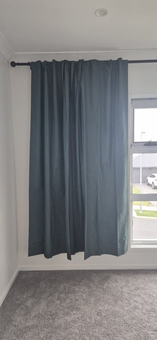 review image 0