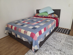 review image 0