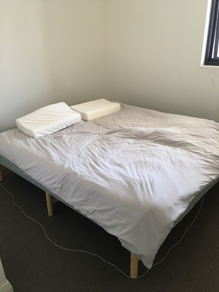 review image 0