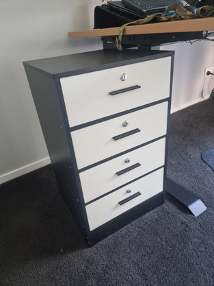 review image 0
