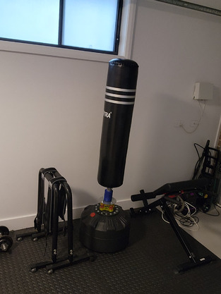 review image 0
