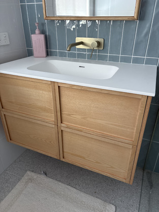 review image 0