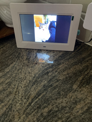 review image 0