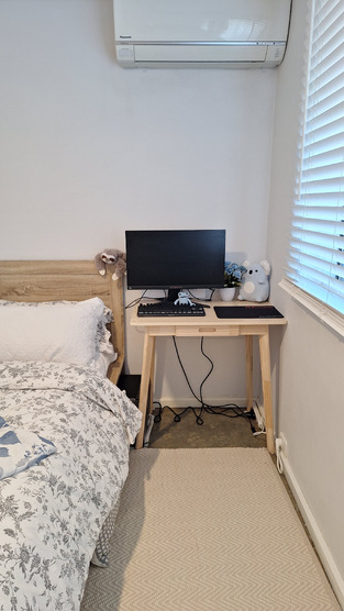 review image 0