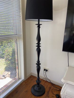 review image 0