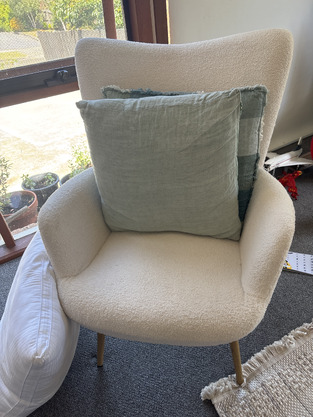 review image 0