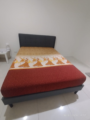 review image 0