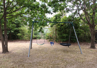 review image 0