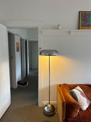 review image 0