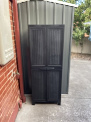 review image 0