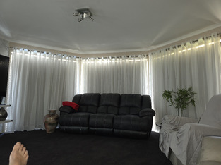 review image 0