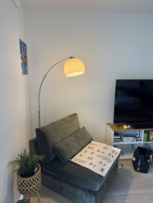 review image 0