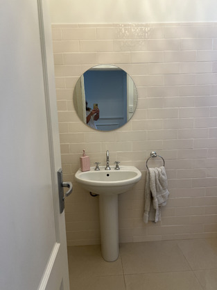 review image 0