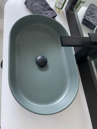 review image 0