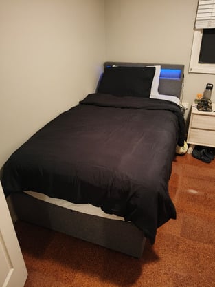 review image 0