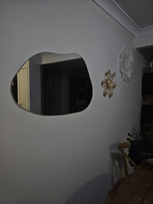 review image 0