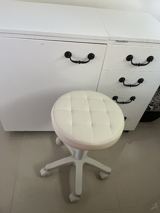 review image 0