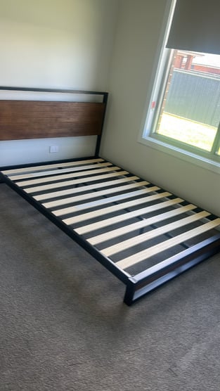 review image 0