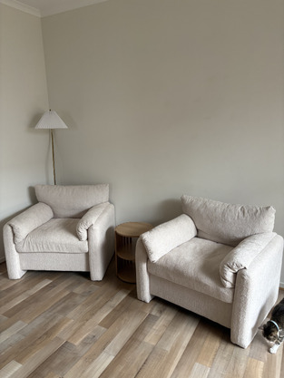 review image 0