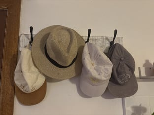review image 0