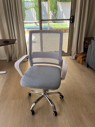 review image 0