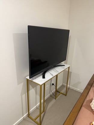 review image 0