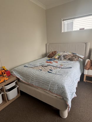 review image 0