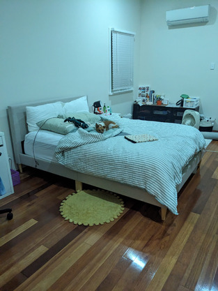 review image 0