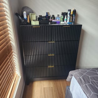 review image 0