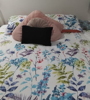 review image 0