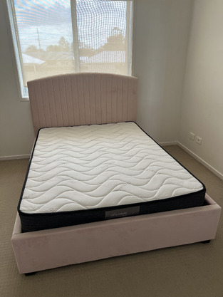 review image 0