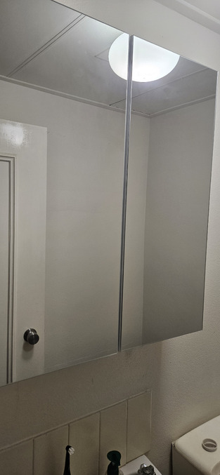 review image 0