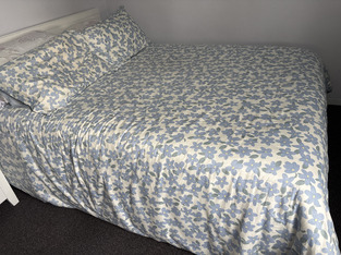 review image 0
