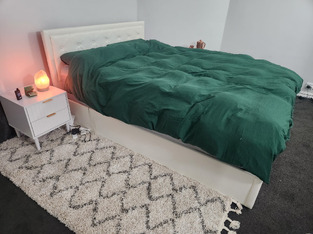 review image 0