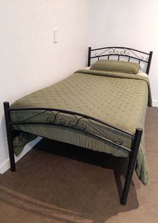 review image 0