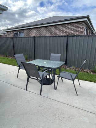 review image 0