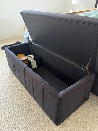 review image 0